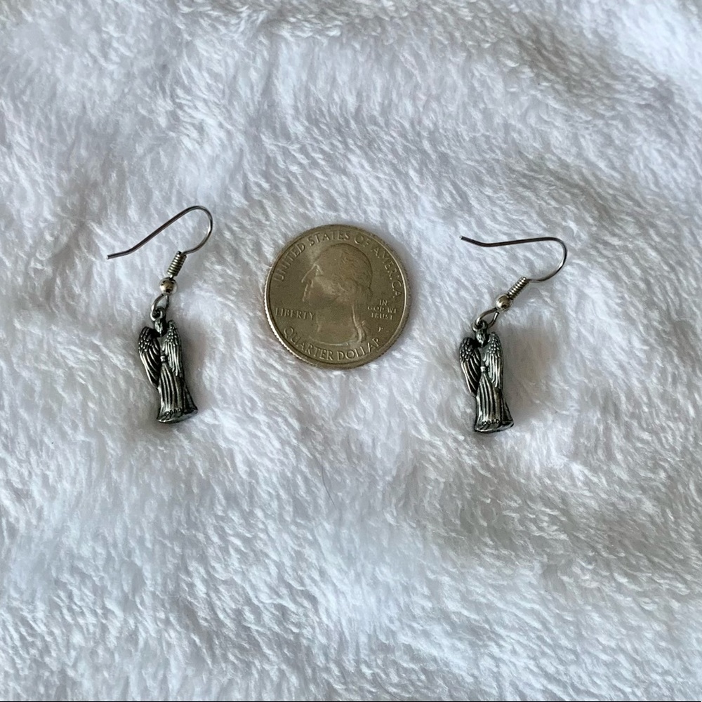 Doctor Who jewelry bundle - Picture 4 of 7